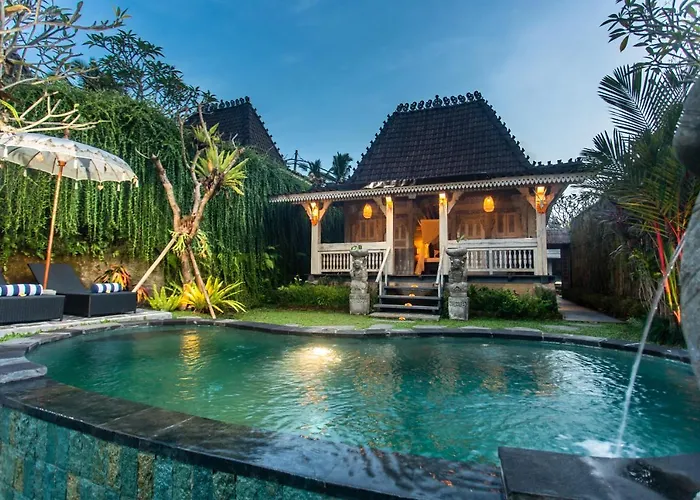 Villa Wooden Ganeca By Genuinehost